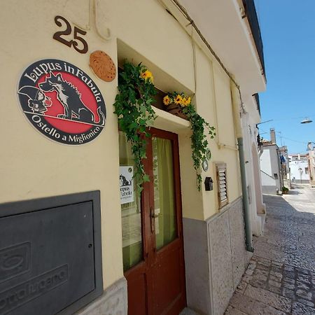 Albergue Lupus In Fabula Miglionico Exterior foto