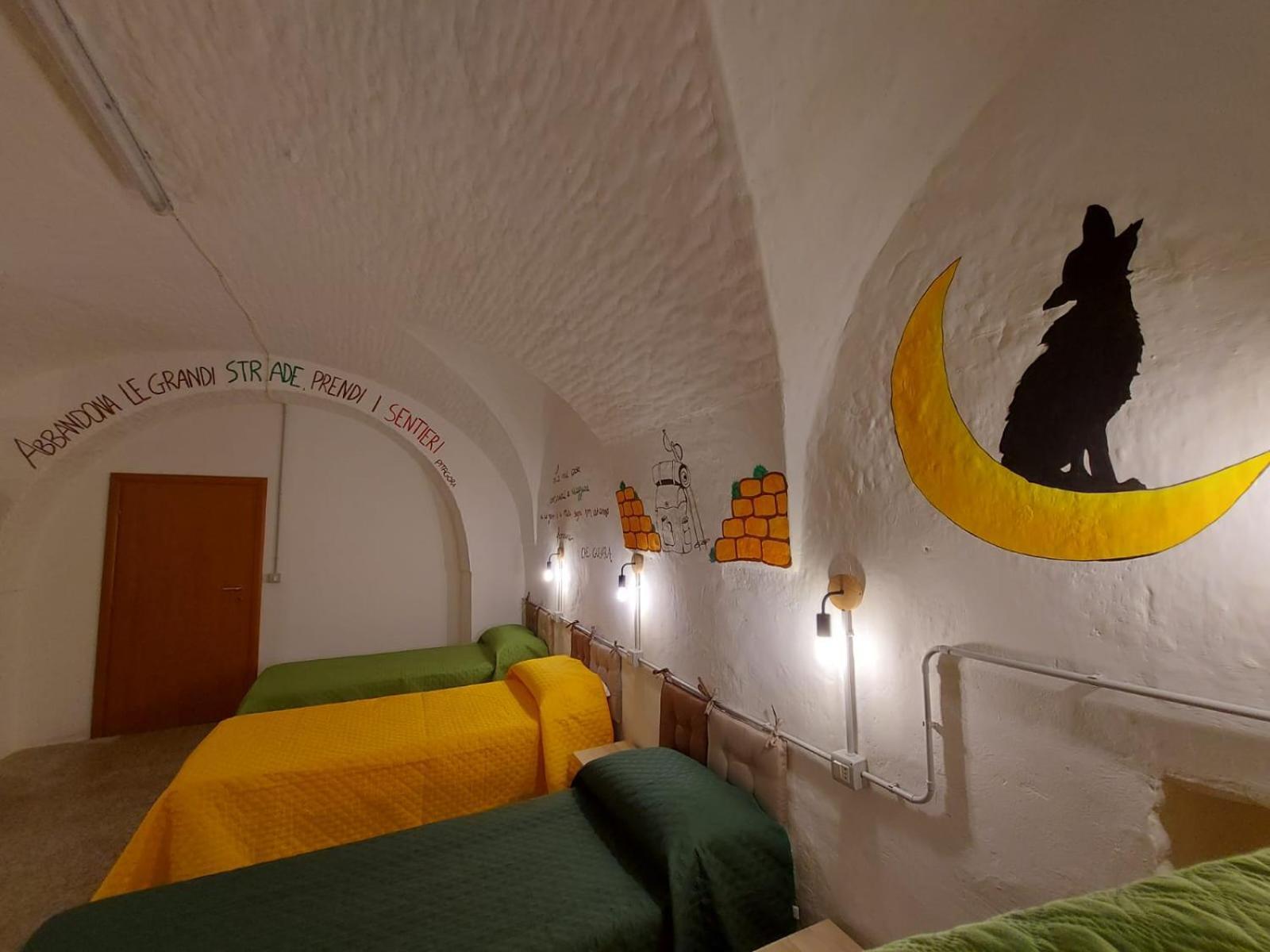 Albergue Lupus In Fabula Miglionico Exterior foto